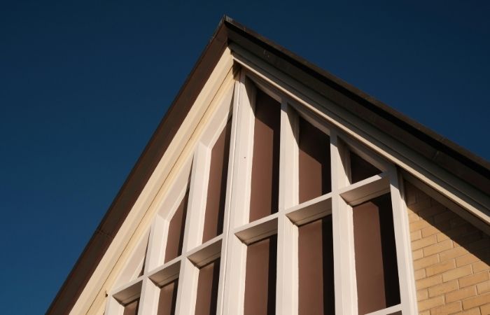 model teras rumah atap segitiga minimalis - Tatalogam Lestari