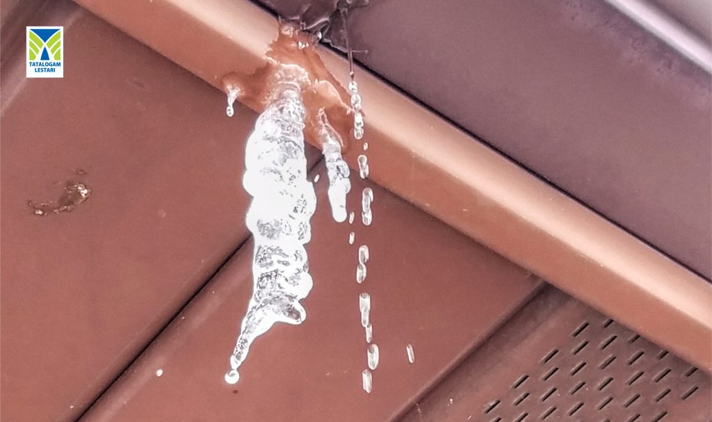 Foto 1 Atap Bocor - Tatalogam Lestari