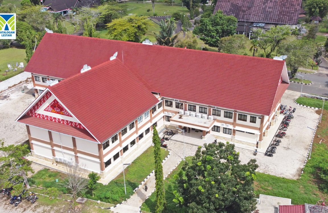 Gambar 2. Proyek Multi Roof. Sumber: Dokumentasi Tatalogam
