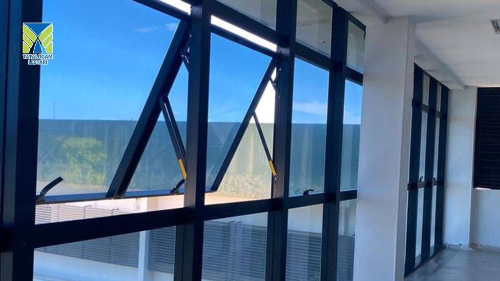 Model kusen pintu dan jendela dari baja ringan